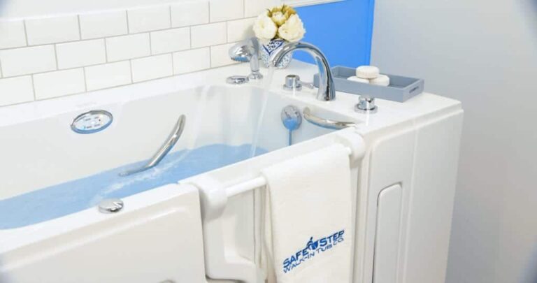walk-in tub with rapid fill faucet